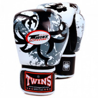 Боксерские перчатки Twins tribal бело черные