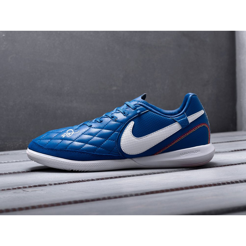 nike tiempo lunar legend